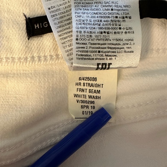 Banana Republic High Rise Straight Jeans NWOT - Picture 8 of 9